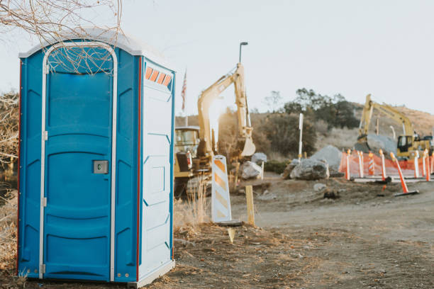 Best Portable restroom trailer rental  in Eclectic, AL